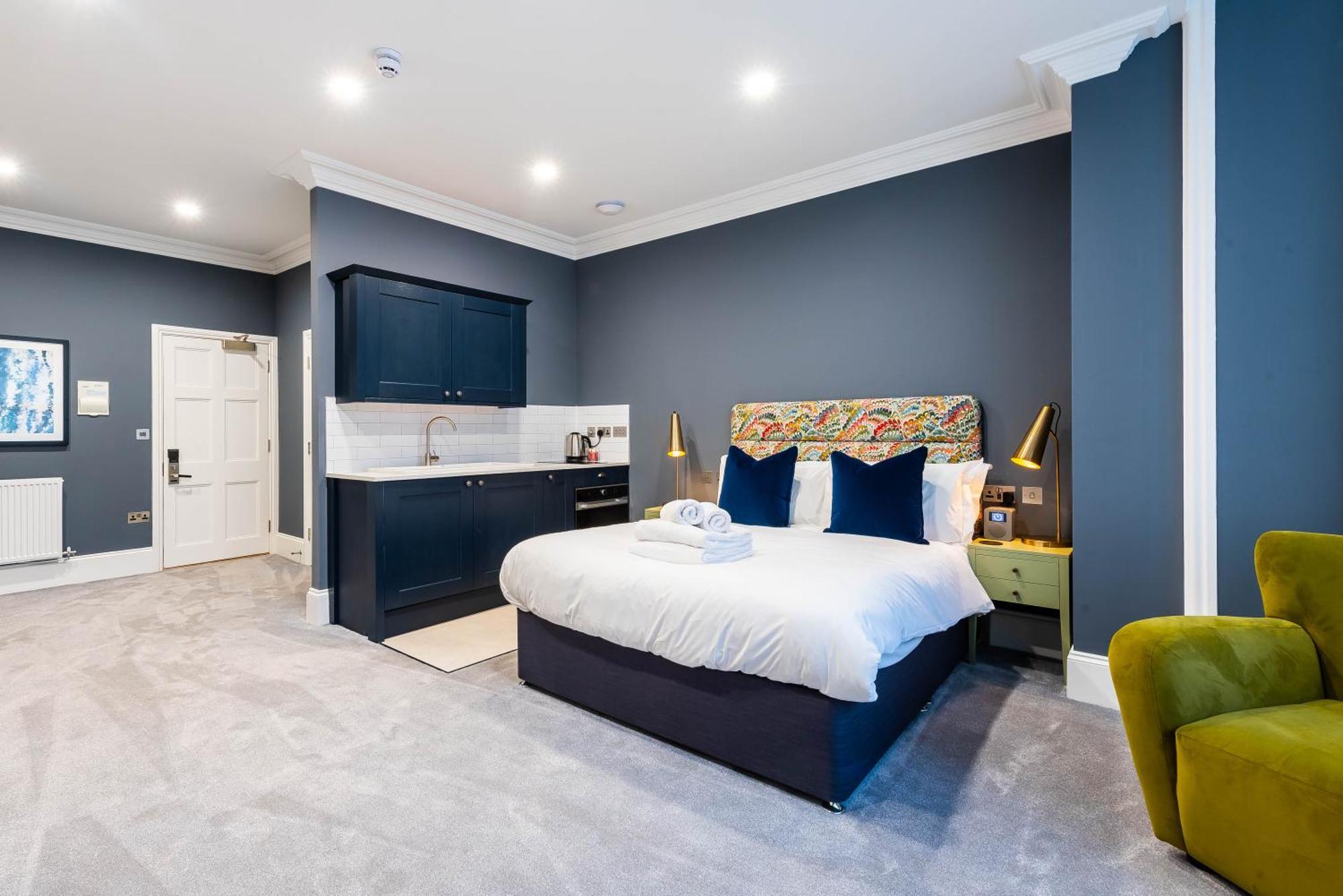 Old Abbey House Hotel Abingdon-on-Thames Екстериор снимка